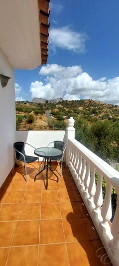 Image No.13-3 Bed Property for sale