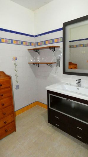 Image No.7-1 Bed Property for sale