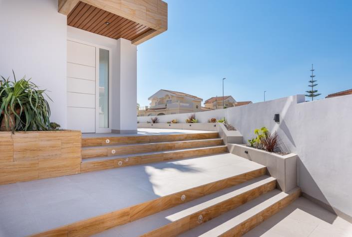 Image No.31-4 Bed Villa for sale