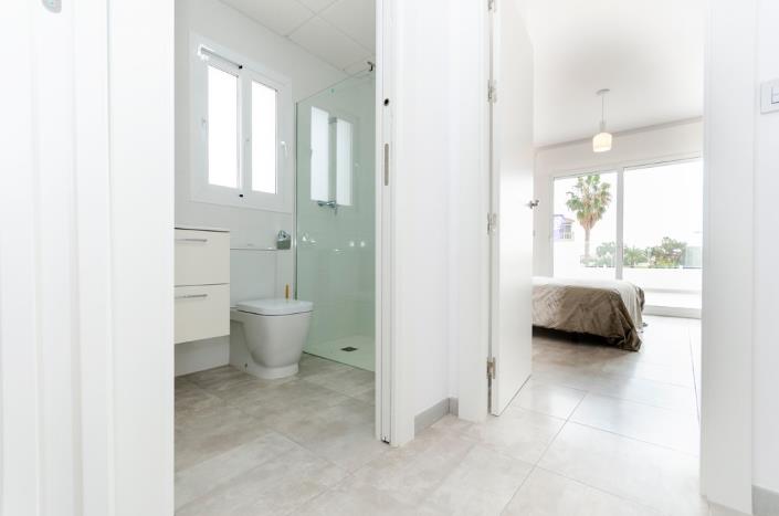 Image No.8-3 Bed Villa for sale