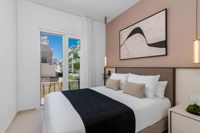 Image No.17-2 Bed Apartment for sale