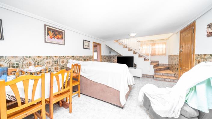 Image No.8-8 Bed Villa for sale