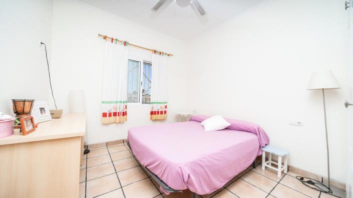 Image No.25-8 Bed Villa for sale