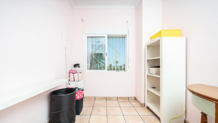 Image No.27-8 Bed Villa for sale