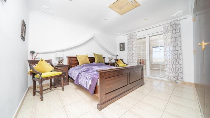 Image No.28-3 Bed Villa for sale