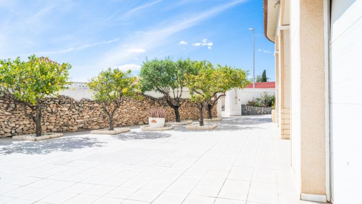 Image No.46-3 Bed Villa for sale