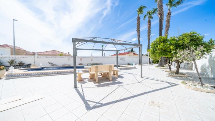 Image No.50-3 Bed Villa for sale