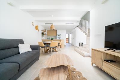 Villa-for-sale-in-Alicante-with-Private-Pool--14---Portals-