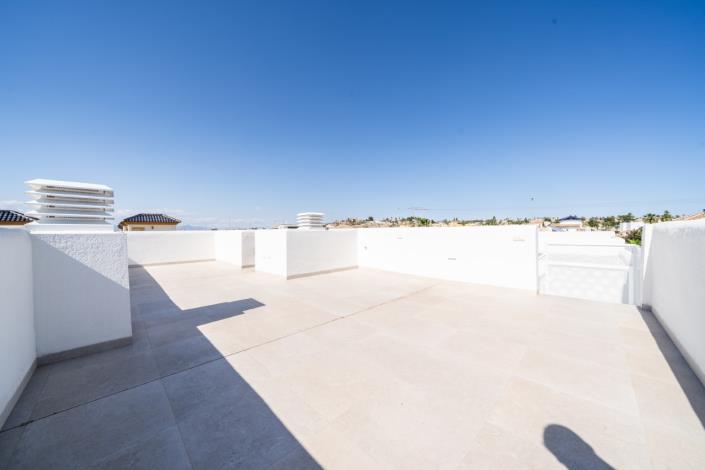 Image No.40-3 Bed Villa for sale