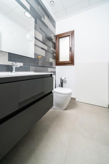 Image No.27-3 Bed Villa for sale