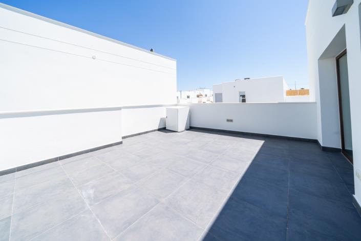 Image No.28-3 Bed Villa for sale