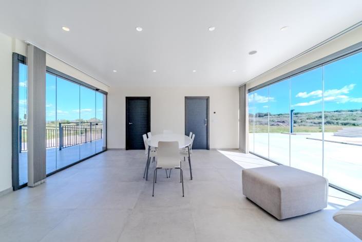 Image No.16-5 Bed Villa for sale