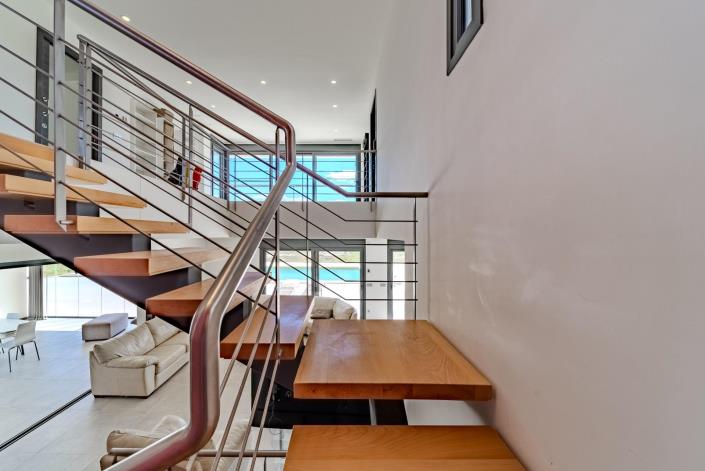 Image No.20-5 Bed Villa for sale