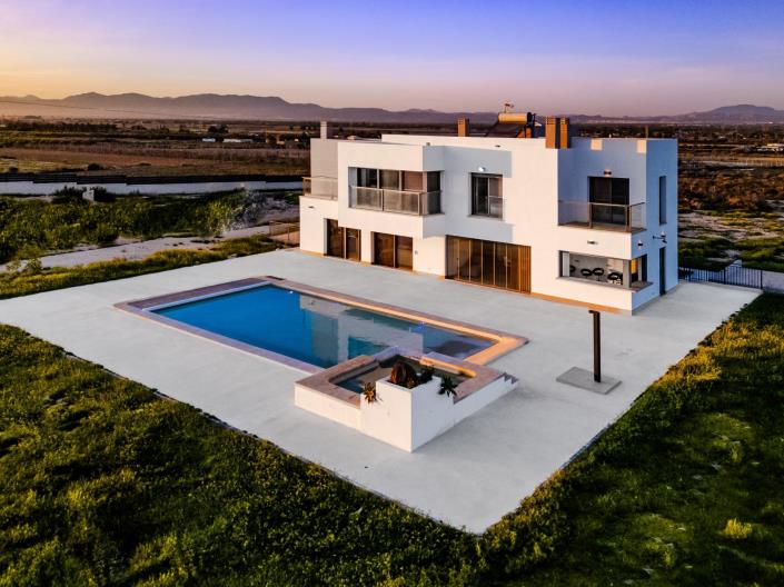 Image No.51-5 Bed Villa for sale