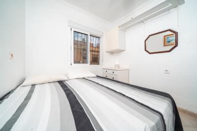 Terraced-Property-for-sale-in-La-Marina--14---Portals-