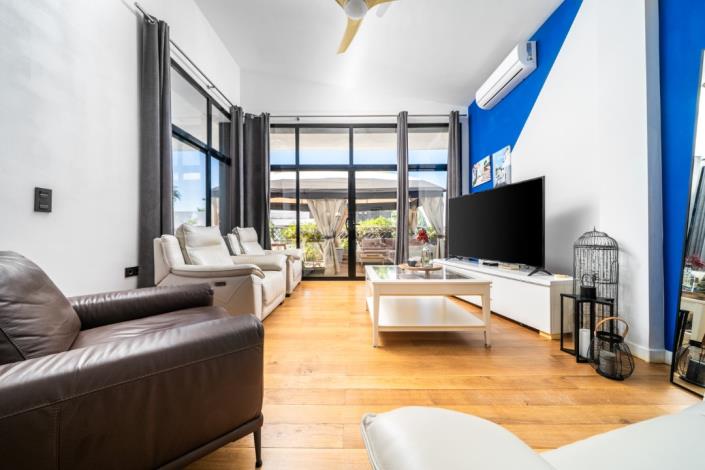 Image No.9-3 Bed Villa for sale