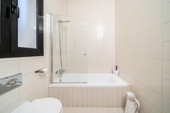 Image No.32-3 Bed Villa for sale