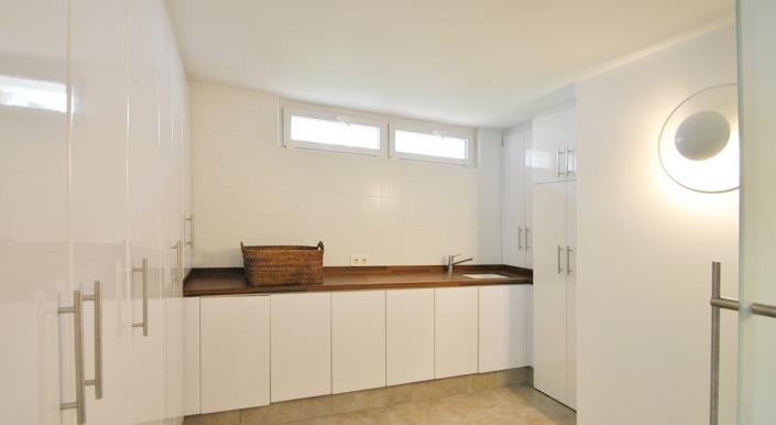 Image No.20-5 Bed Villa for sale