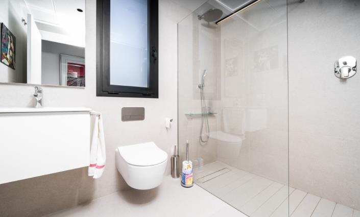 Image No.39-4 Bed Villa for sale