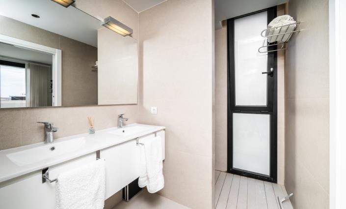 Image No.41-4 Bed Villa for sale