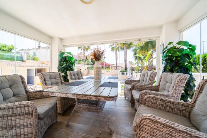 Image No.7-6 Bed Villa for sale