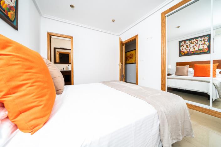 Image No.51-6 Bed Villa for sale