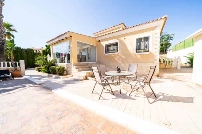 Image No.52-6 Bed Villa for sale