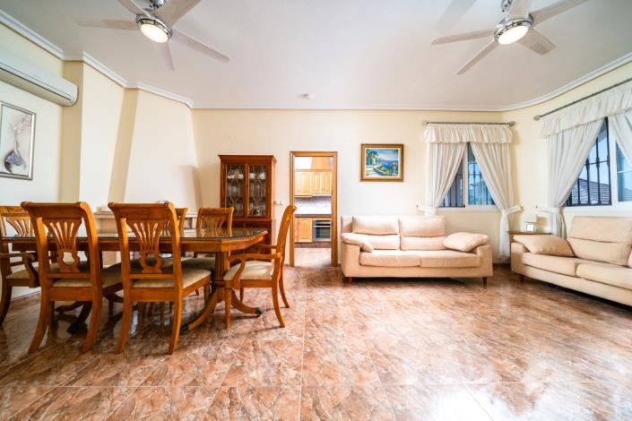 Image No.11-3 Bed Villa for sale