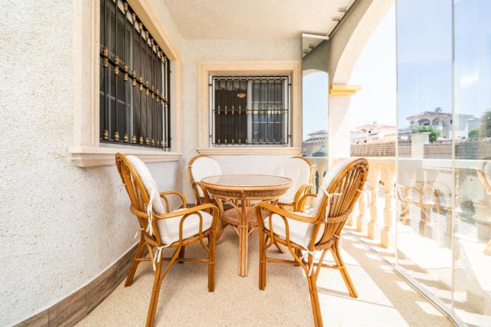 Image No.27-3 Bed Villa for sale