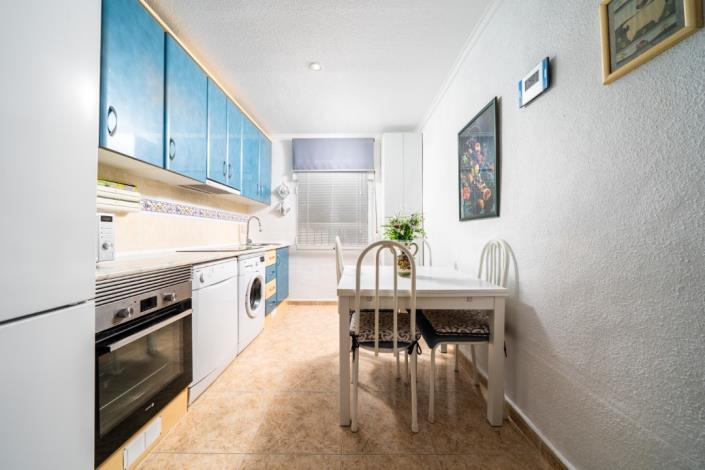 Image No.11-3 Bed Townhouse for sale