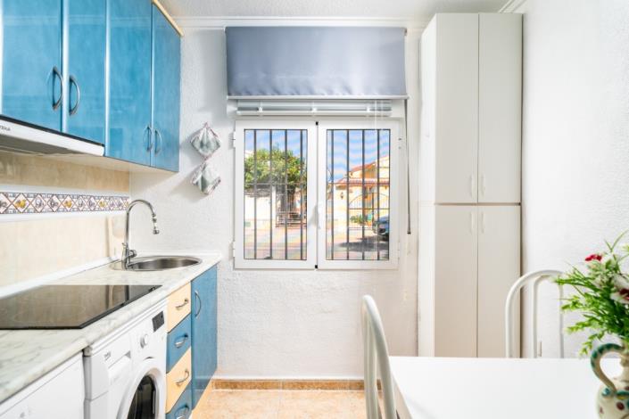 Image No.14-3 Bed Townhouse for sale