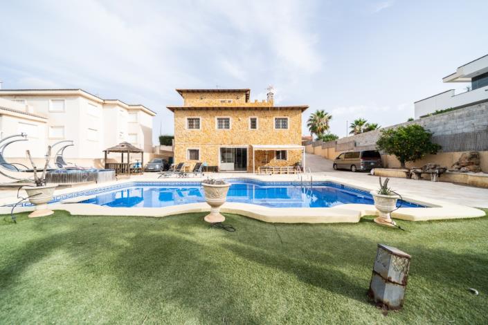 Image No.4-Villa de 6 chambres à vendre à La Marina