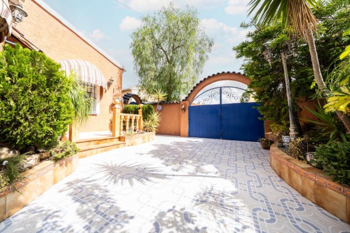 Image No.7-2 Bed Villa for sale