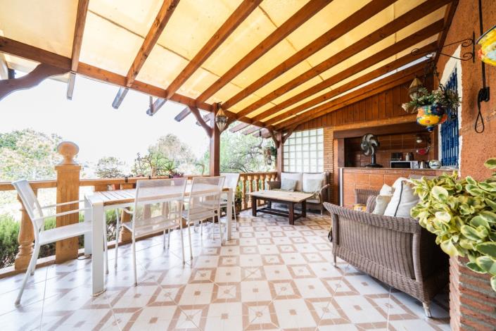 Image No.14-2 Bed Villa for sale