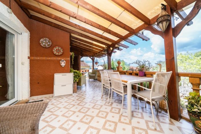 Image No.15-2 Bed Villa for sale