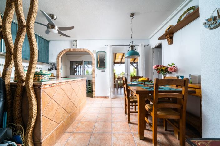 Image No.25-2 Bed Villa for sale