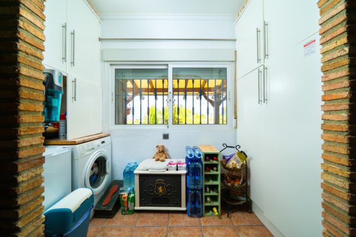 Image No.28-2 Bed Villa for sale