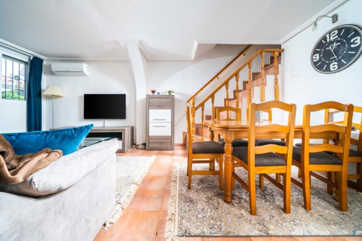 Image No.7-2 Bed Townhouse for sale