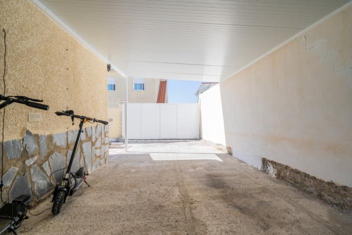 Image No.22-2 Bed Villa for sale