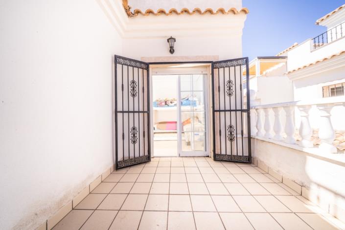 Image No.35-3 Bed Villa for sale