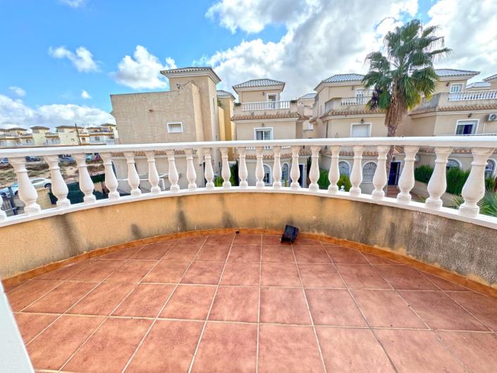 Image No.21-3 Bed Villa for sale