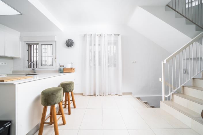 Image No.20-3 Bed Villa for sale