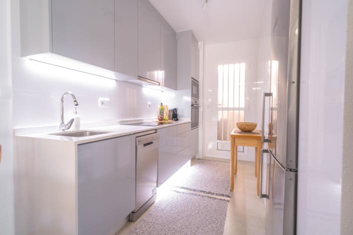 Image No.21-2 Bed Apartment for sale