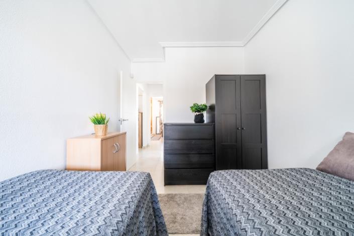 Image No.27-2 Bed Apartment for sale