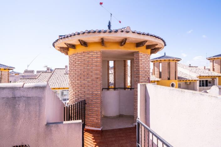 Image No.31-2 Bed Apartment for sale