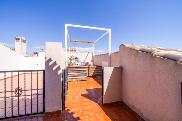 Image No.32-2 Bed Apartment for sale