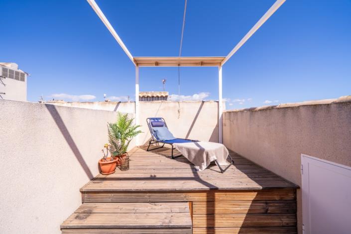 Image No.33-2 Bed Apartment for sale