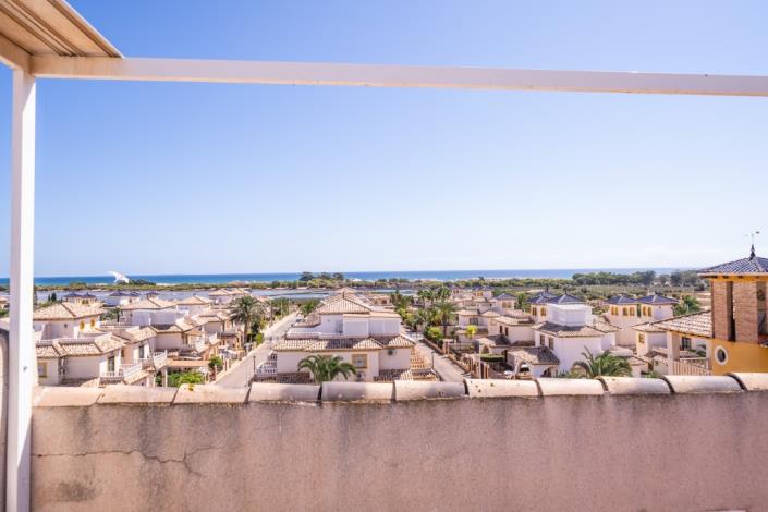 Image No.37-2 Bed Apartment for sale