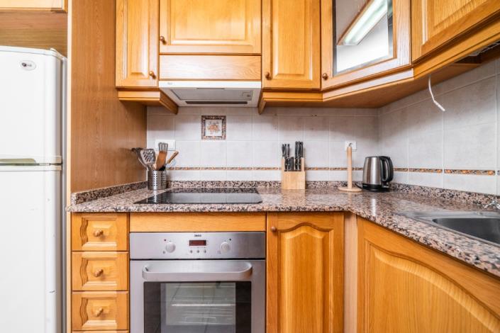 Image No.21-3 Bed Quad for sale