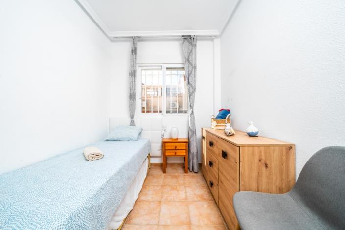 Image No.28-3 Bed Quad for sale